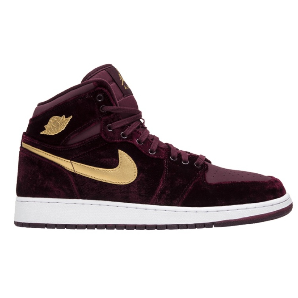 Nike Air Jordan 1 Heiress GG Velvet Maroon/Gold